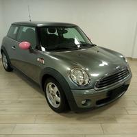 MINI Mini (R56) 1.4 16V One (55kW)