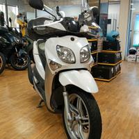 Yamaha Xenter 150