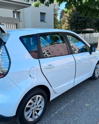 Renault Scenic xmod