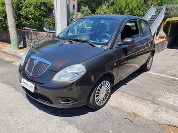 Lancia ypsilon 1.2 8V GPL