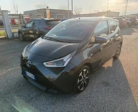 Toyota Aygo 1.0 VVT-i 72 CV 5 porte x-play