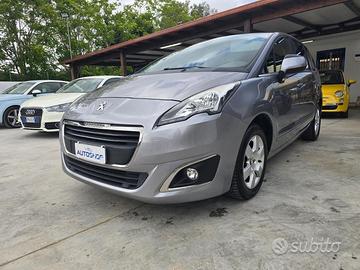 Peugeot 5008 1.6 HDi 115CV Active