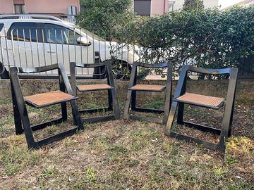 Set di 4 sedie vintage in legno