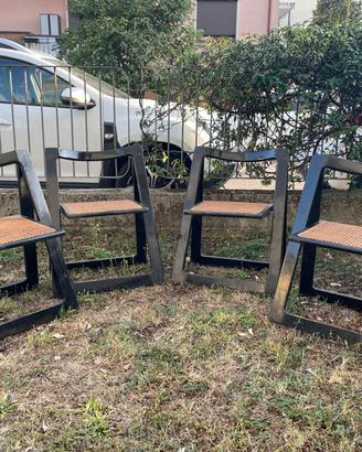 Set di 4 sedie vintage in legno