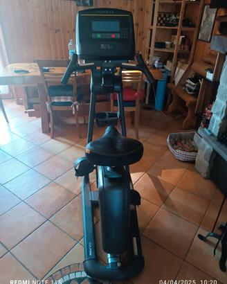 cyclette Matrix U30 modello XR-03-C