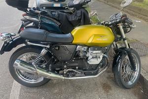 Moto Guzzi V7 - 2009