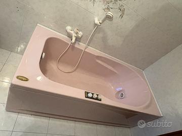 Vasca idromassaggio IACUZZI