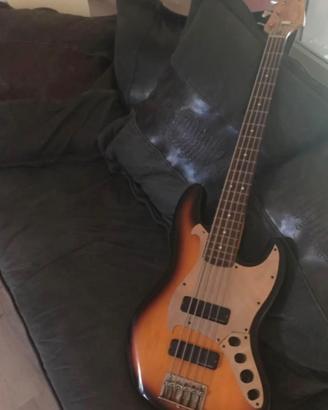 Fender jazzbass 5 corde Messicano