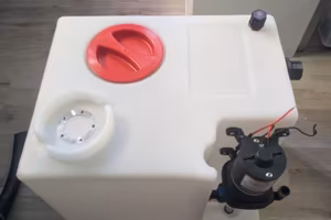 Serbatoio acqua 56L con pompa autoclave OSCULATI
