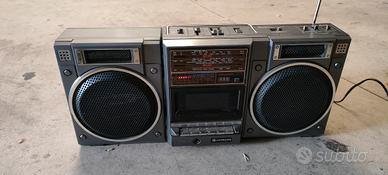 boombox Hitachi anni 80 