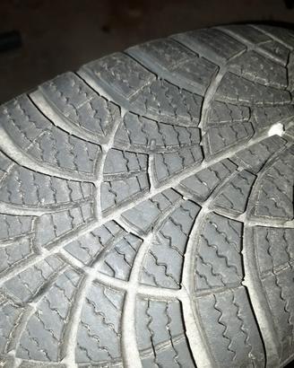 185/60 R14 82T termiche M+S Goodyear Power grip 
