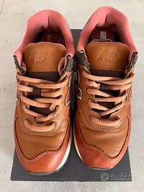 New Balance pelle marrone