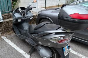 Suzuki Burgman 400 k7