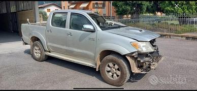 Toyota Hilux 3.0 D-4D 4WD 4p. Double Cab SR