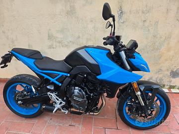 Suzuki GSX-8S 2025 solo 2900km finanziabile