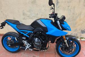 Suzuki GSX-8S 2025 solo 2900km finanziabile