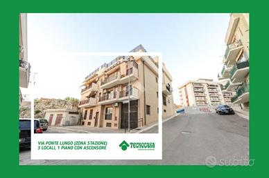 3 LOCALI A MANFREDONIA