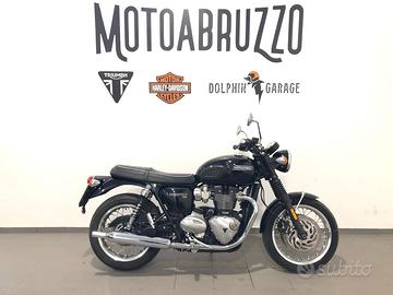 Triumph Bonneville T120 JET BLACK