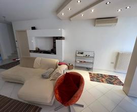 L-li704 villa a schiera