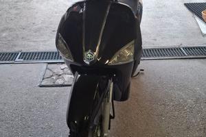 motorino piaggio liberty 50 4 tempi