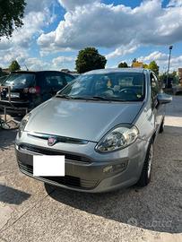 Fiat Punto 1.3 MJT II 75 CV 5 porte Young OK NEO P