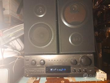 SINTOAMPLIFICATORE + CASSE 140 €