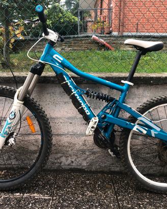 Rockrider FR6 Downhill 26 +casco M e protezioni