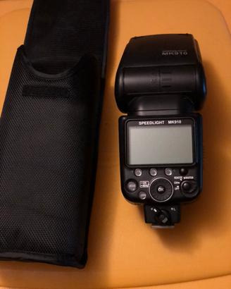 Flash Meike mk910 per Nikon