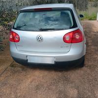 Volkswagen Golf Fsi
