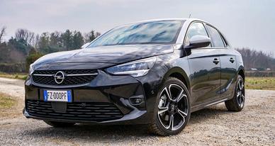 Opel corsa F 2021 in ricambi