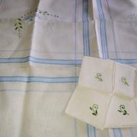 Tovaglietta da the in lino ricamata a mano,anni 60