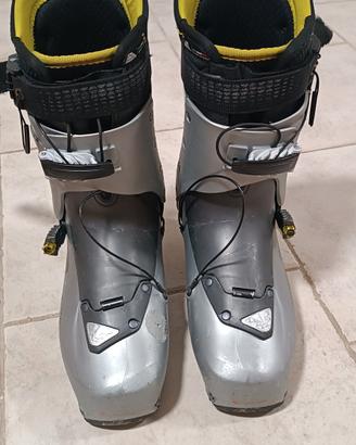 Scarponi skialp Dynafit TLT7 Performance 27