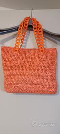 borsa in rafia fatta a mano con uncinetto