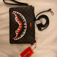 pochette sprayground