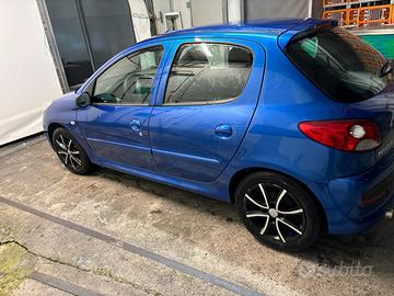 Peugeot 206+