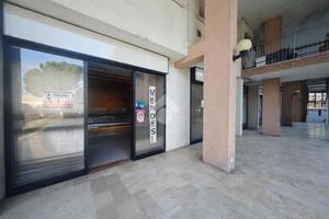 NEGOZIO A RONCADELLE