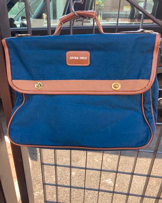 Borsa. Carrella