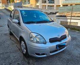 Toyota Yaris 1.0i 5 porte Sol