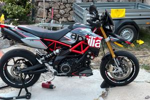 Aprilia Dorsoduro 900