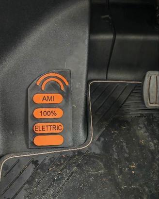 poggia tacchi Citroen AMI 