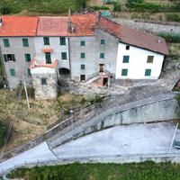 CASA SEMINDIPENDENTE A SAN MARCELLO PITEGLIO