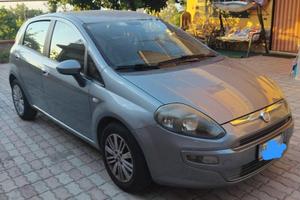 Auto da riparare.