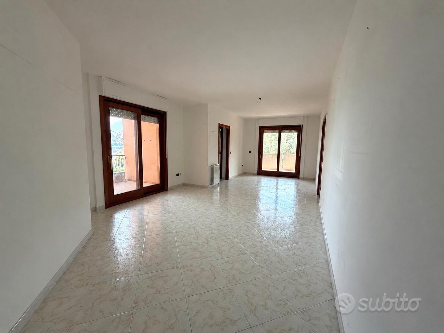 Quadrilocale ristrutturato con garage - Vista 5