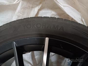 Gomme estive da 17  più cerchioni in buono stato 