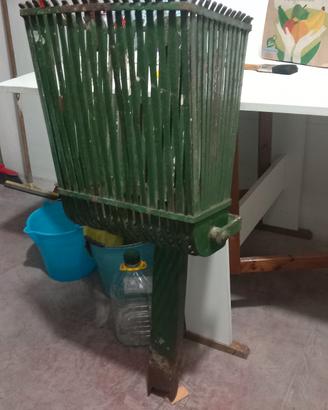 Cestino rifiuti da giardino anni 50