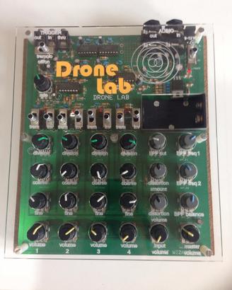 Synth DRONELAB autocostruito 4 oscillatori effetti