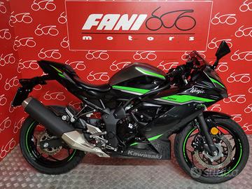 KAWASAKI Ninja 125 -