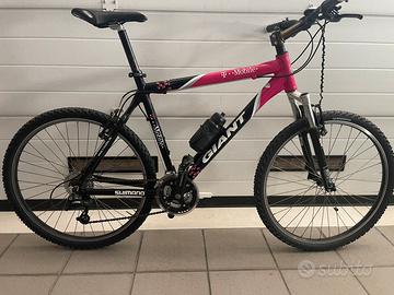 Mountain bike GIANT