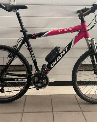 Mountain bike GIANT