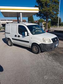 FIAT DOBLO 1.6 METANO natural power anno 2009